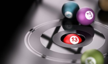 Each player's hand settles independently against the dealer's final total Multiple player hands at kaptenjitu Infinite Blackjack table